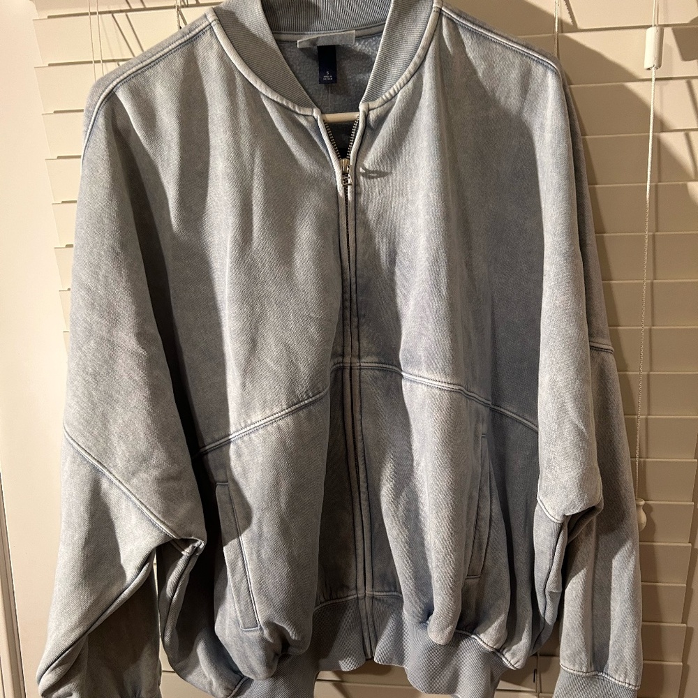 Universal Thread bomber style zip-up sweatshirt